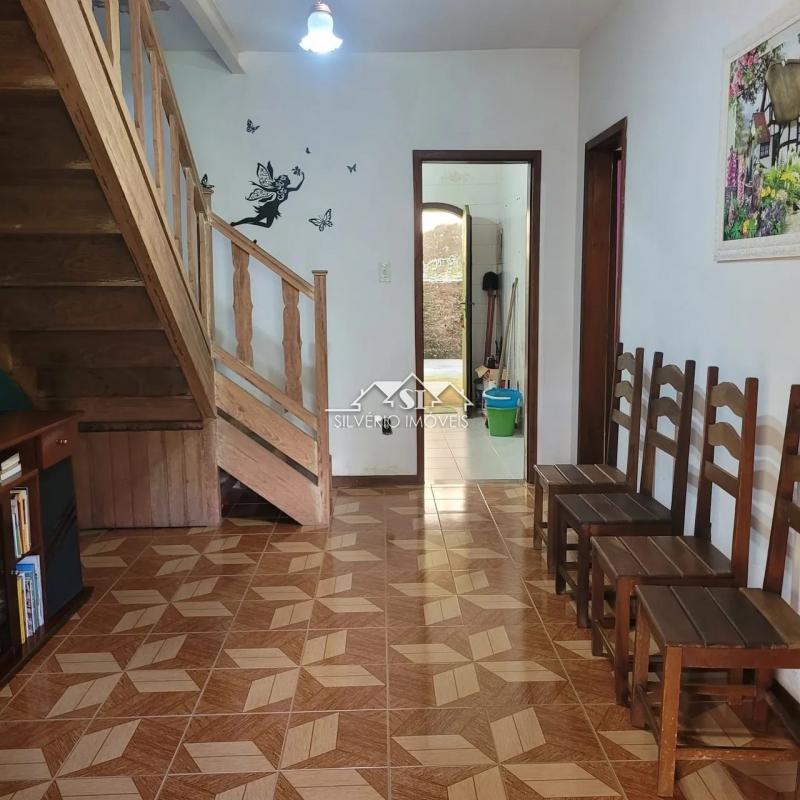 Casa à venda com 2 quartos, 72m² - Foto 6