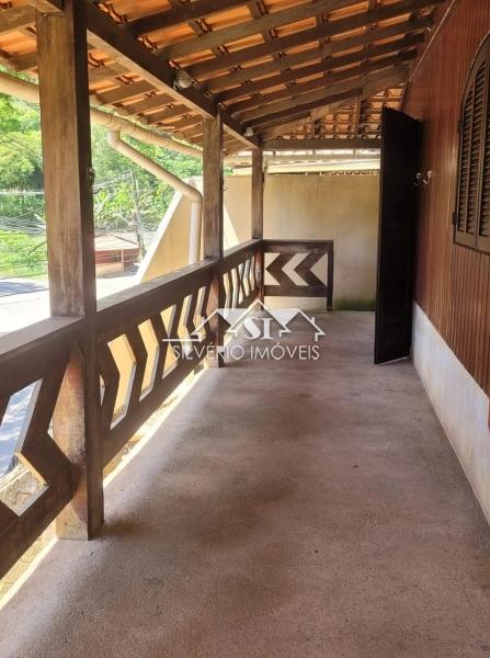 Casa à venda com 2 quartos, 72m² - Foto 13