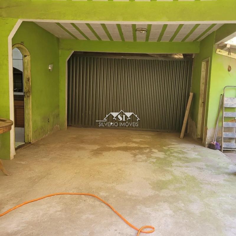 Casa à venda com 2 quartos, 72m² - Foto 14