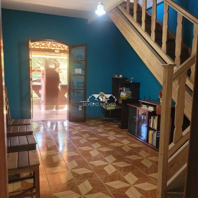 Casa à venda com 2 quartos, 72m² - Foto 7