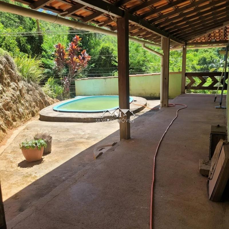 Casa à venda com 2 quartos, 72m² - Foto 16