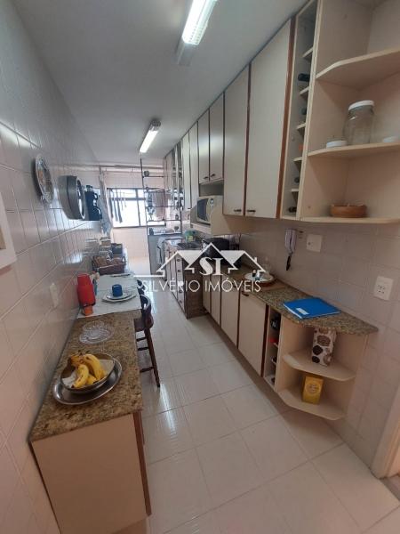 Apartamento à venda com 3 quartos, 80m² - Foto 33