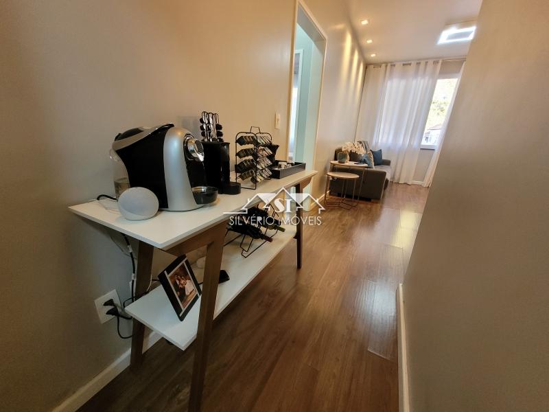 Apartamento à venda com 2 quartos, 77m² - Foto 8