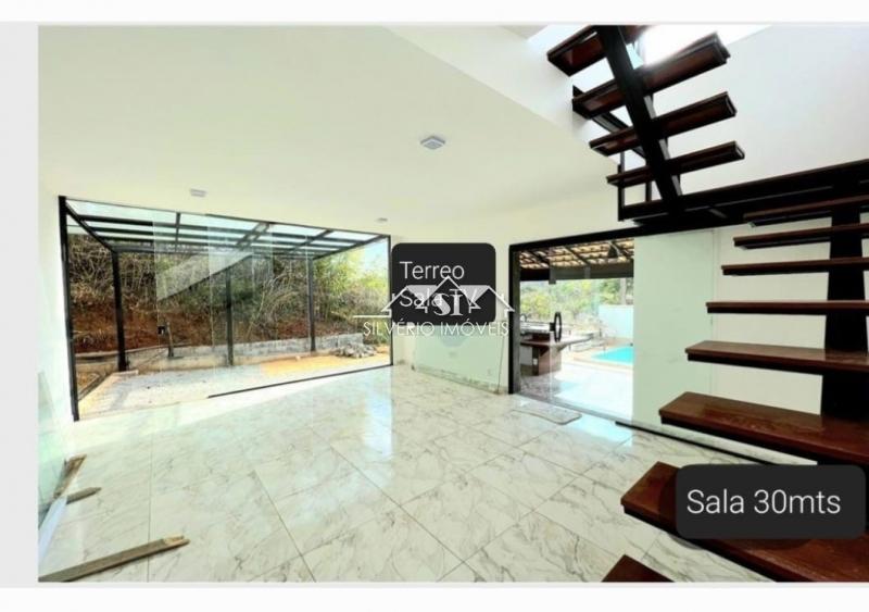 Casa à venda com 4 quartos, 255m² - Foto 16