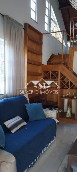 Casa à venda com 4 quartos, 250m² - Foto 12
