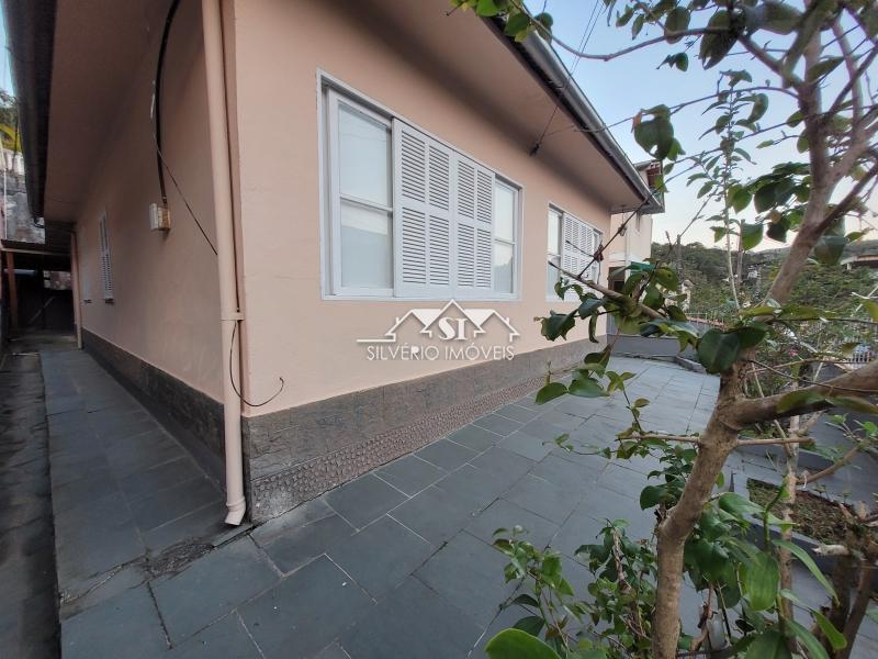 Casa à venda e aluguel com 3 quartos, 77m² - Foto 7