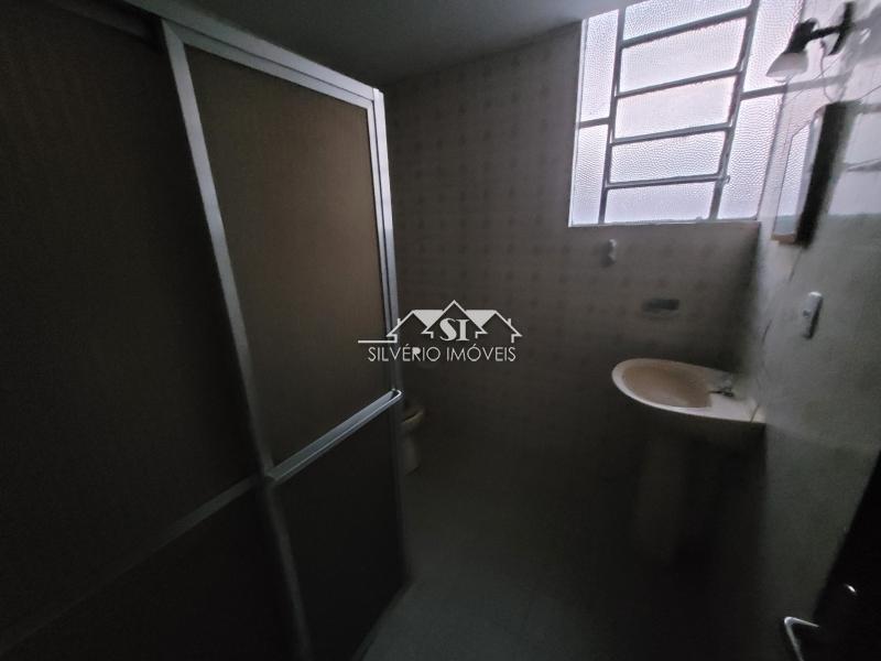 Casa à venda e aluguel com 3 quartos, 77m² - Foto 17