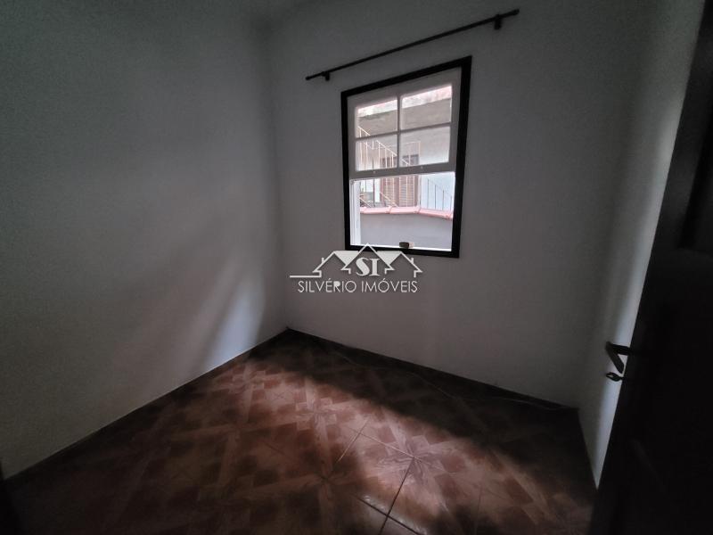 Casa à venda e aluguel com 3 quartos, 77m² - Foto 33