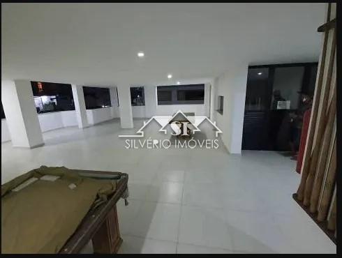 Casa à venda com 2 quartos, 90m² - Foto 6