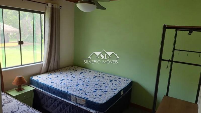 Chácara à venda com 4 quartos, 185m² - Foto 12
