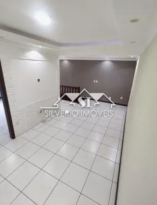 Apartamento à venda com 2 quartos, 95m² - Foto 2