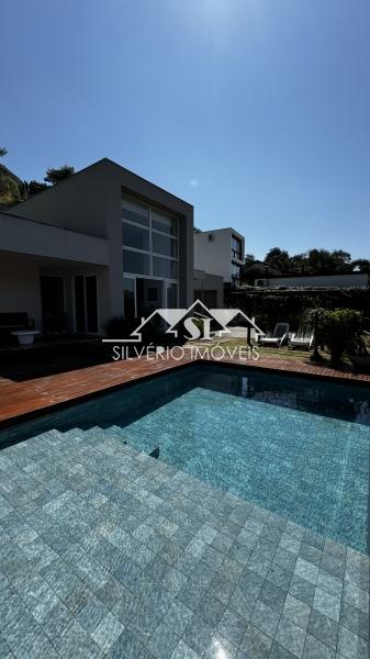 Casa à venda com 4 quartos, 400m² - Foto 3