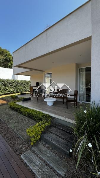 Casa à venda com 4 quartos, 400m² - Foto 8