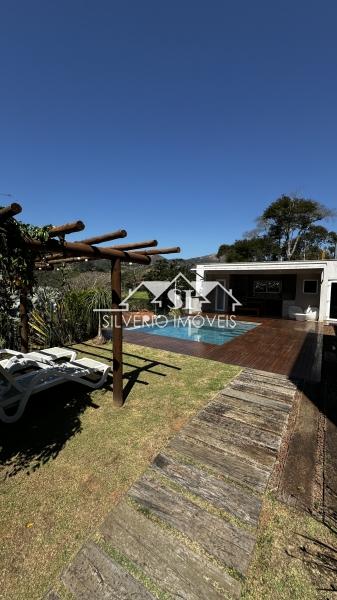 Casa à venda com 4 quartos, 400m² - Foto 4