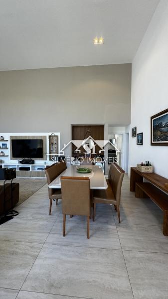 Casa à venda com 4 quartos, 400m² - Foto 15