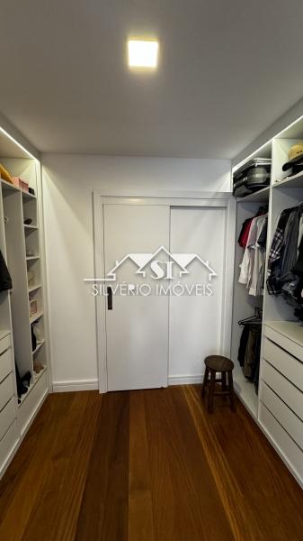 Casa à venda com 4 quartos, 400m² - Foto 27
