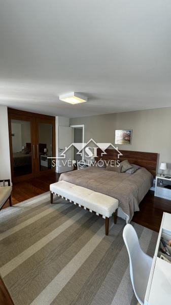 Casa à venda com 4 quartos, 400m² - Foto 29