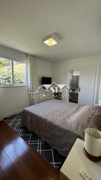 Casa à venda com 4 quartos, 400m² - Foto 33