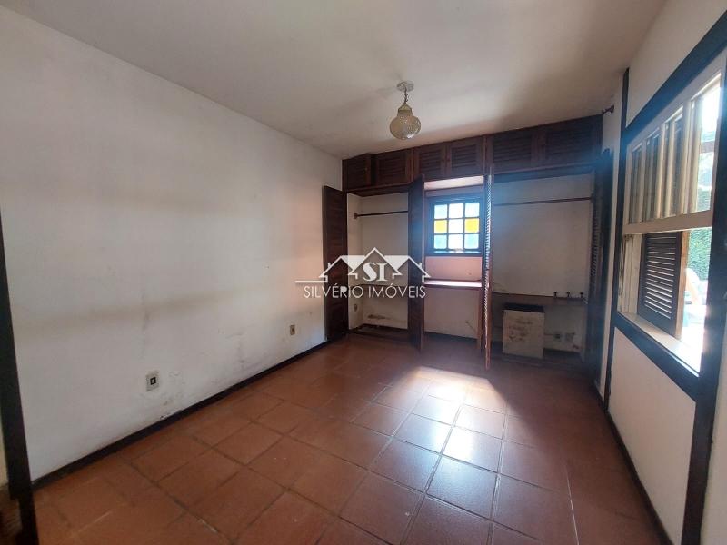 Casa à venda com 4 quartos, 136m² - Foto 32