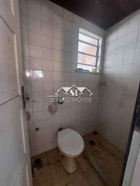 Casa à venda com 4 quartos, 136m² - Foto 33