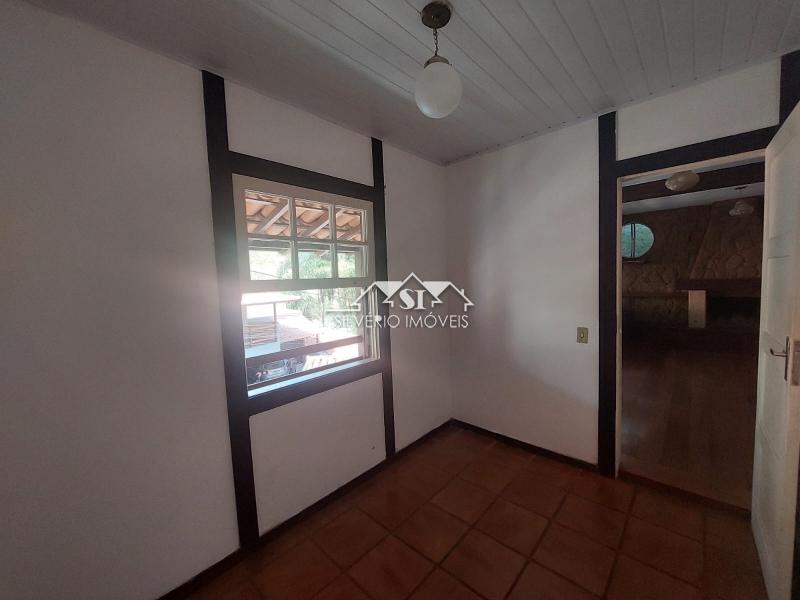 Casa à venda com 4 quartos, 136m² - Foto 40