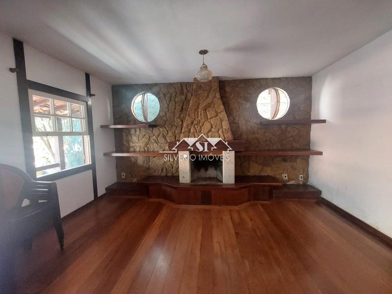 Casa à venda com 4 quartos, 136m² - Foto 25