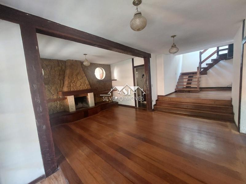 Casa à venda com 4 quartos, 136m² - Foto 24