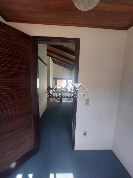 Casa à venda com 4 quartos, 136m² - Foto 48