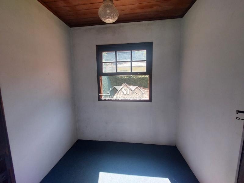 Casa à venda com 4 quartos, 136m² - Foto 49