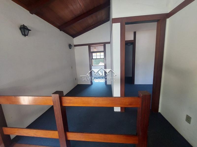 Casa à venda com 4 quartos, 136m² - Foto 50