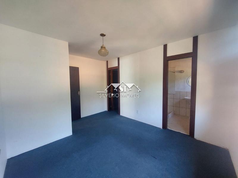 Casa à venda com 4 quartos, 136m² - Foto 53