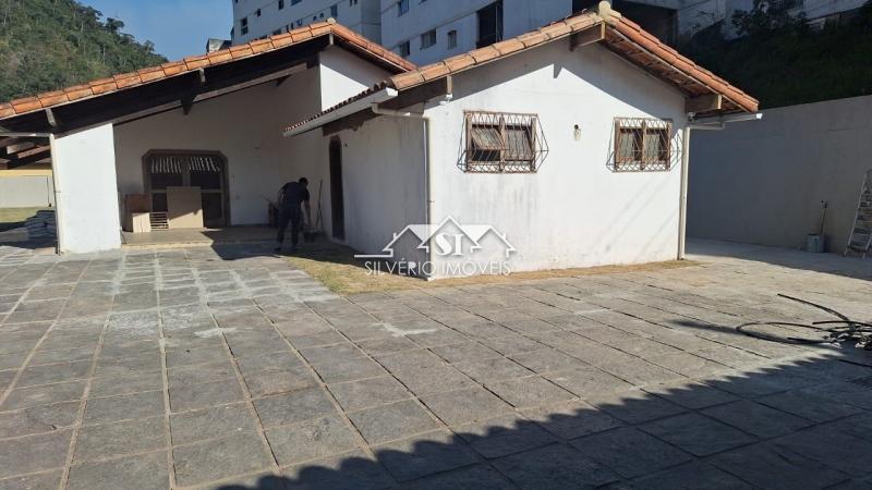 Casa à venda e aluguel com 6 quartos, 800m² - Foto 23