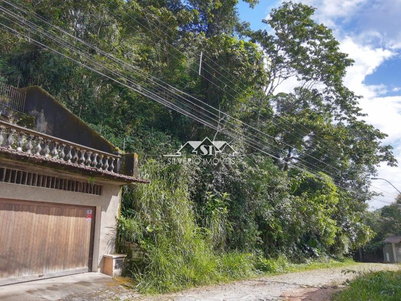 Terreno em Quitandinha - Petrópolis/RJ 