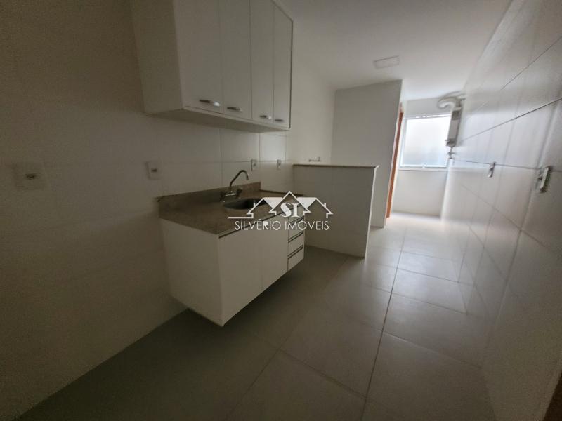 Apartamento à venda com 2 quartos, 86m² - Foto 14