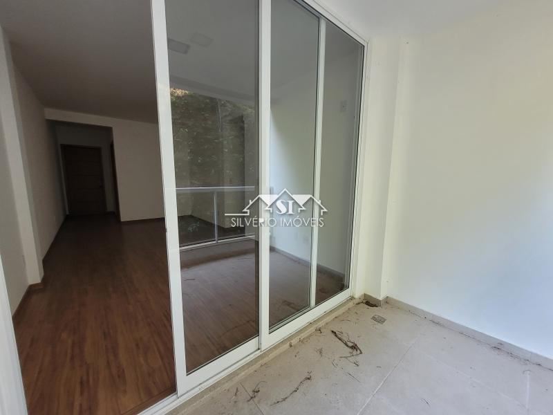 Apartamento à venda com 2 quartos, 86m² - Foto 23