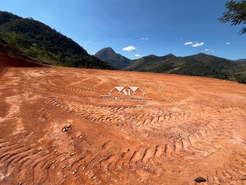 Terreno em Itaipava - Petrópolis/RJ 