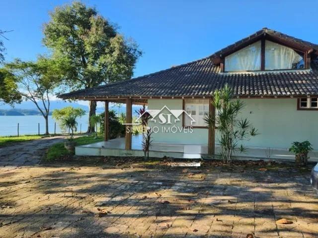 Fazenda à venda com 2 quartos, 250m² - Foto 1