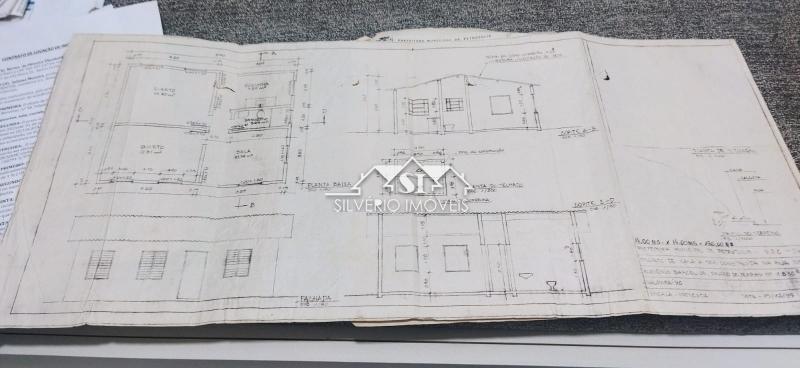 Terreno à venda com 1 quarto, 50m² - Foto 2