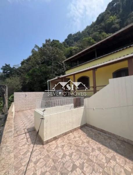 Casa em Chácara Flora - Petrópolis/RJ  - 3 Quartos