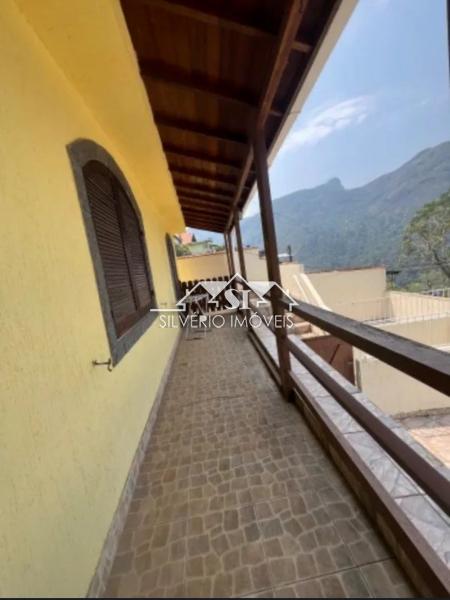 Casa à venda com 3 quartos, 103m² - Foto 4