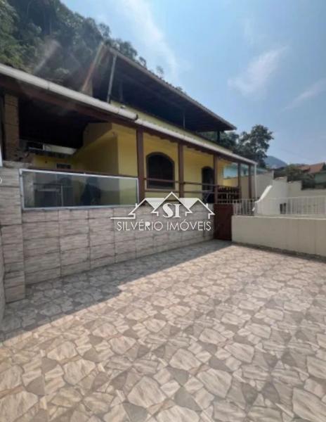 Casa à venda com 3 quartos, 103m² - Foto 2