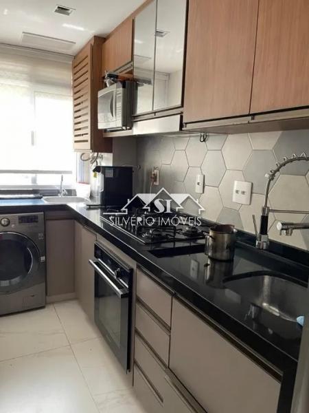 Apartamento à venda com 2 quartos, 57m² - Foto 5