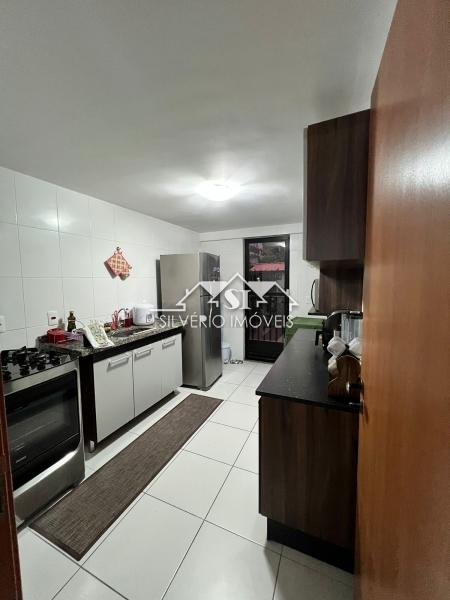 Apartamento à venda com 2 quartos, 60m² - Foto 6