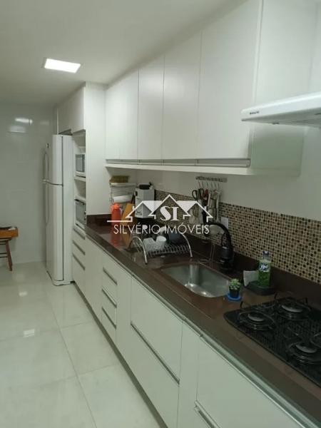 Apartamento à venda com 2 quartos, 72m² - Foto 17