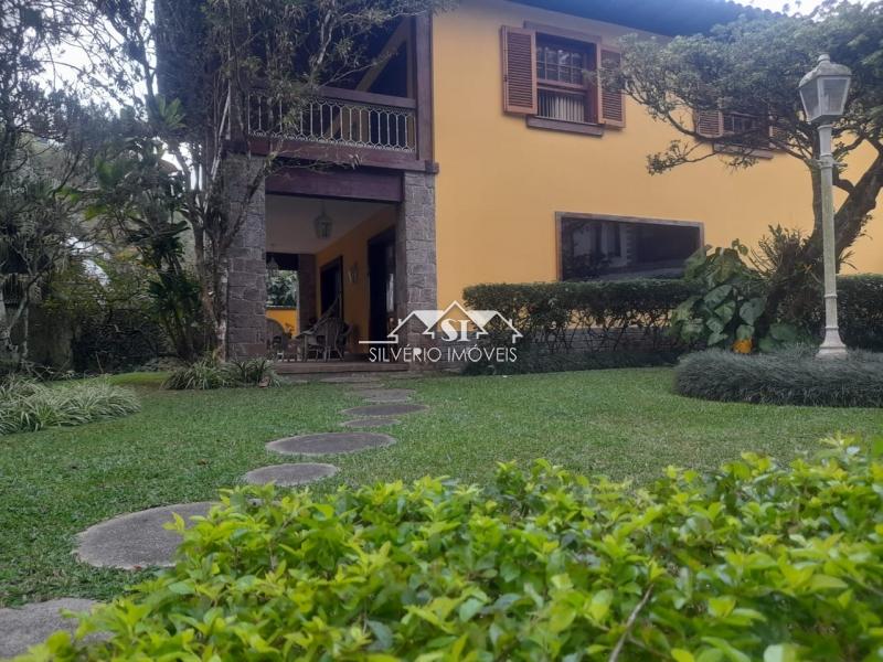 Casa em Centro - Petrópolis/RJ  - 13 Quartos