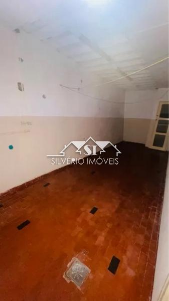 Apartamento para alugar com 3 quartos, 85m² - Foto 12