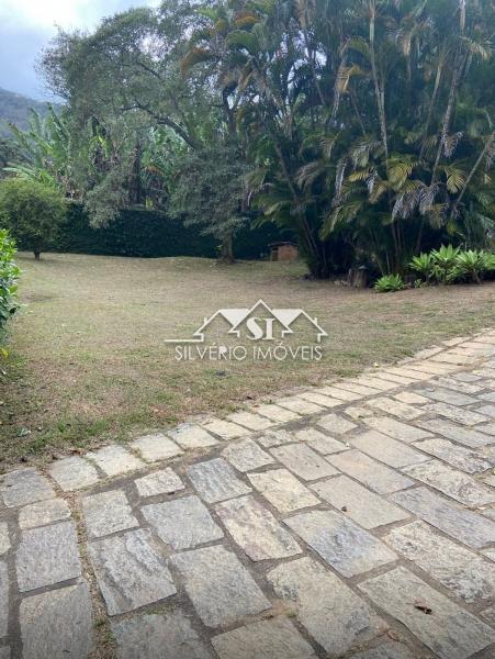 Casa à venda com 3 quartos, 2350m² - Foto 7