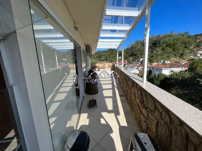Apartamento à venda com 3 quartos, 240m² - Foto 12