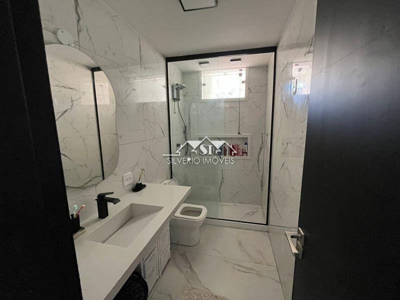 Apartamento à venda com 3 quartos, 240m² - Foto 7