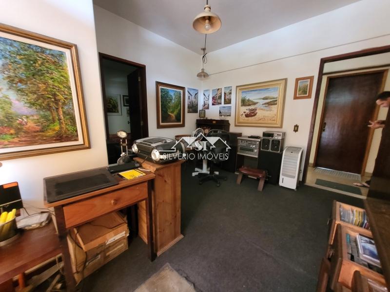 Apartamento à venda com 1 quarto, 50m² - Foto 3